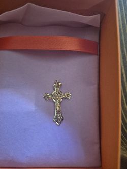 Cristtito  Pequeno 10 Kilates