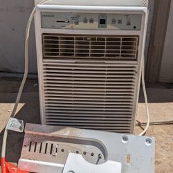 Frigidaire 10000 BTU Air Conditioner 