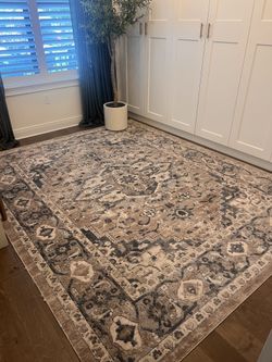 Area rug
