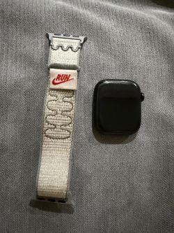 Apple Watch Series 10, 42mm, Jet Black, Nike sports loop.