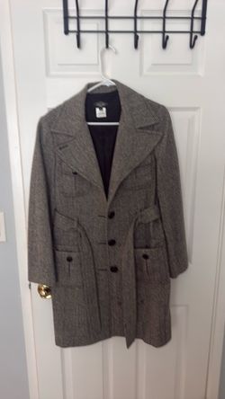Vintage women’s trench coat