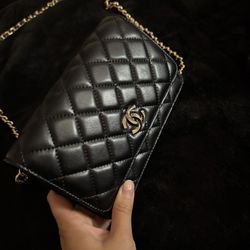 Black Chanel Purse (read Caption)