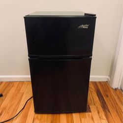 Mini Fridge And Freezer 