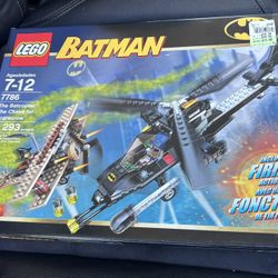 Retired Set LEGO 7786 The Batcopter: The chase for Scarecrow 2007