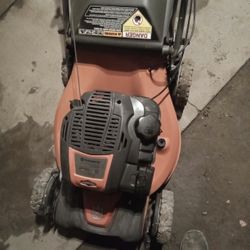 Husqvarna AWD COMMERCIAL LAWN MOWER