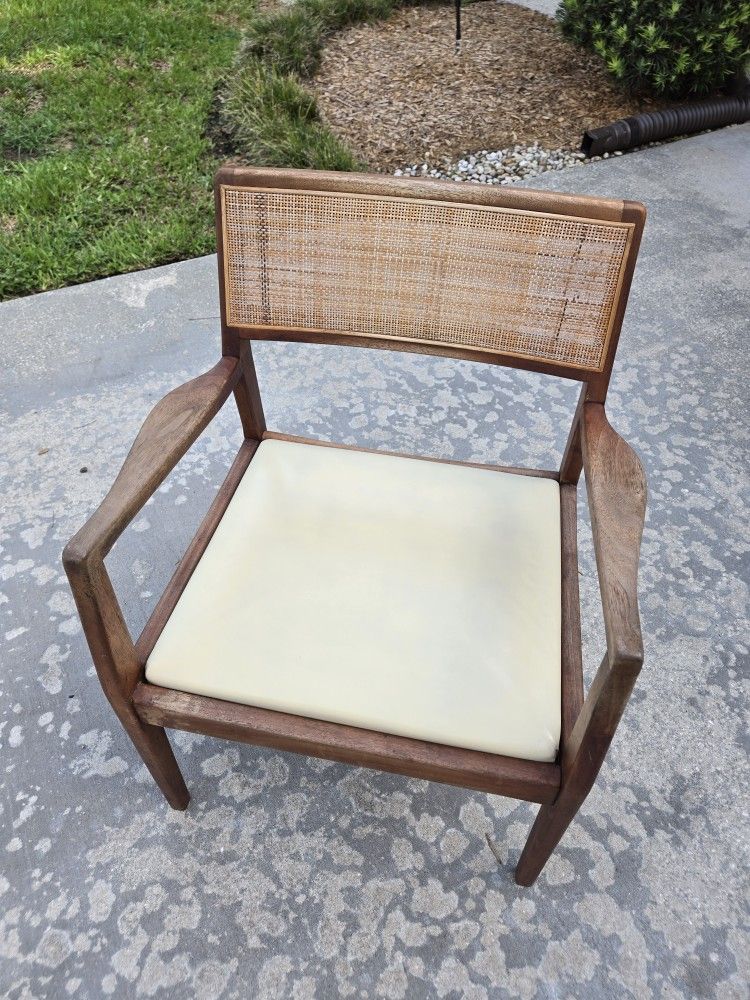 Rare Mid Century Modern Foster Mcdavid solid walnut cane-back captains chair