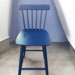 New Wooden Bar Stools Set of 2 for Kitchen Island, Farmhouse 24 Inch Counter Height Stools Chairs with Spindle Back, 