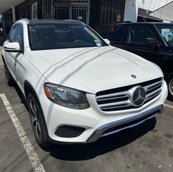 2016 Mercedes-Benz GLC 300
