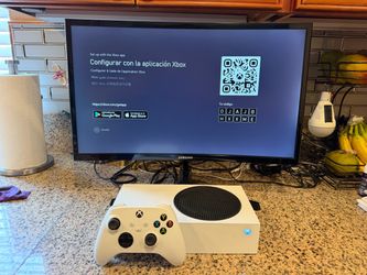 Xbox Series S with Samsung Monitor