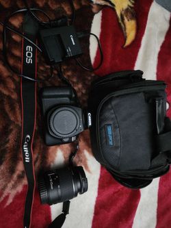Canon EOS 4000D with EF-S 18-55mm Lens Kit