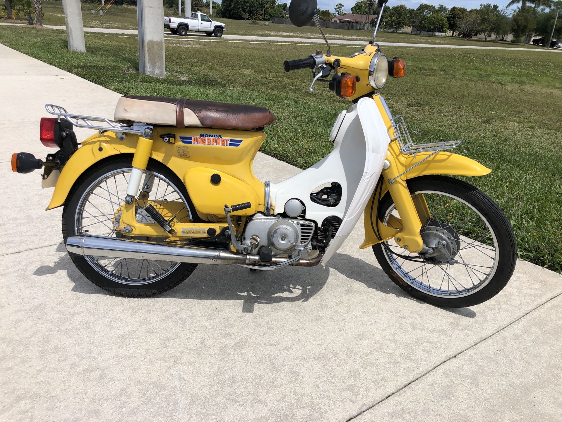 HONDA C70 PASSPORT