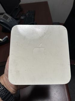 Apple Airport Extreme Base Station