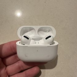 AirPod Pros (1st Generation)