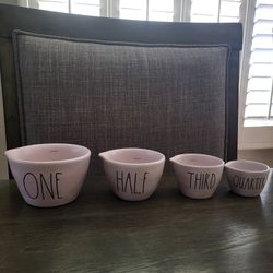 Matte Lavender Rae Dunn Measuring Cups 💜