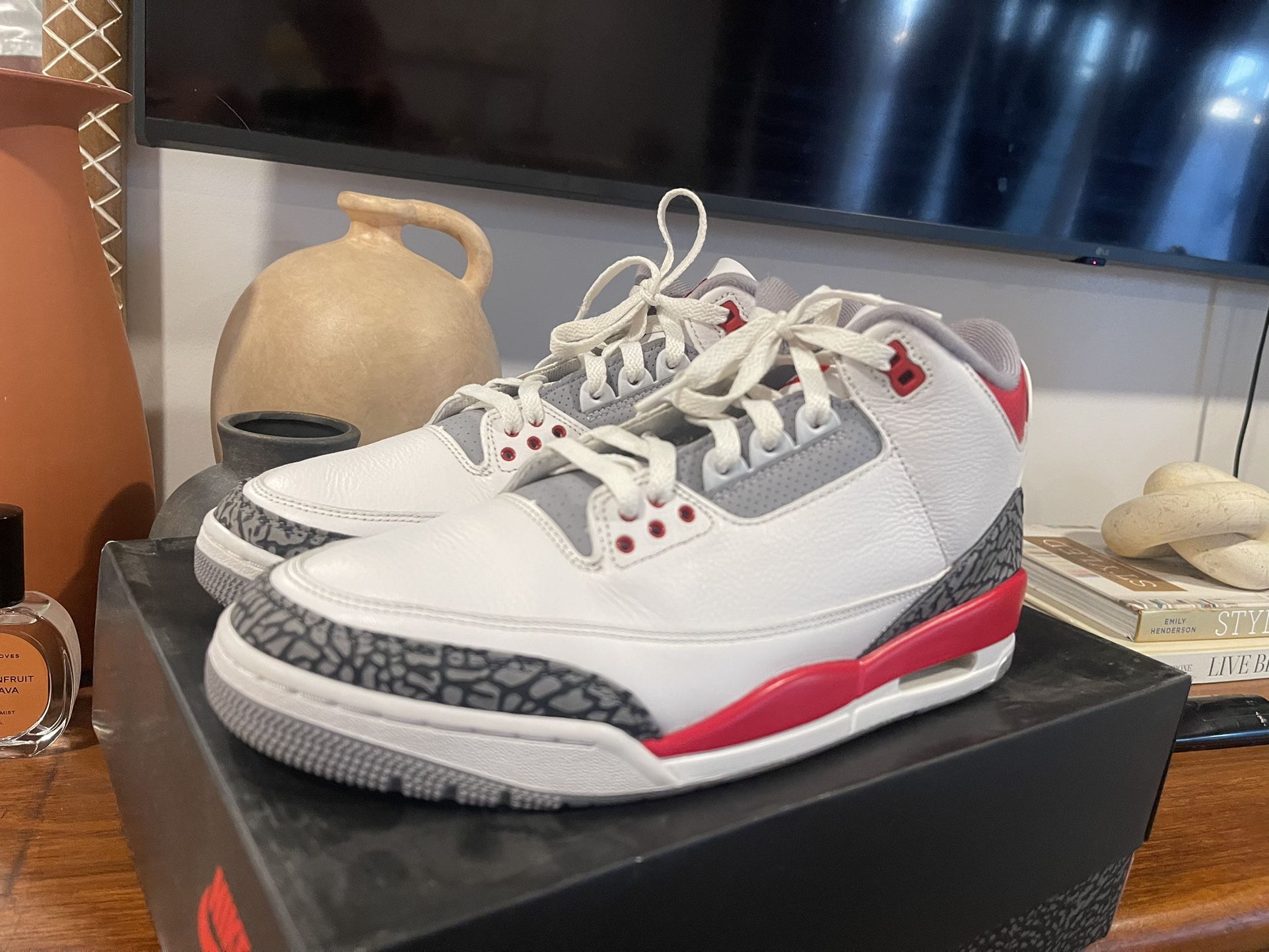 Jordan 3 Fire Red Size 11