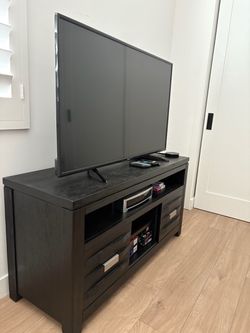 TV stand