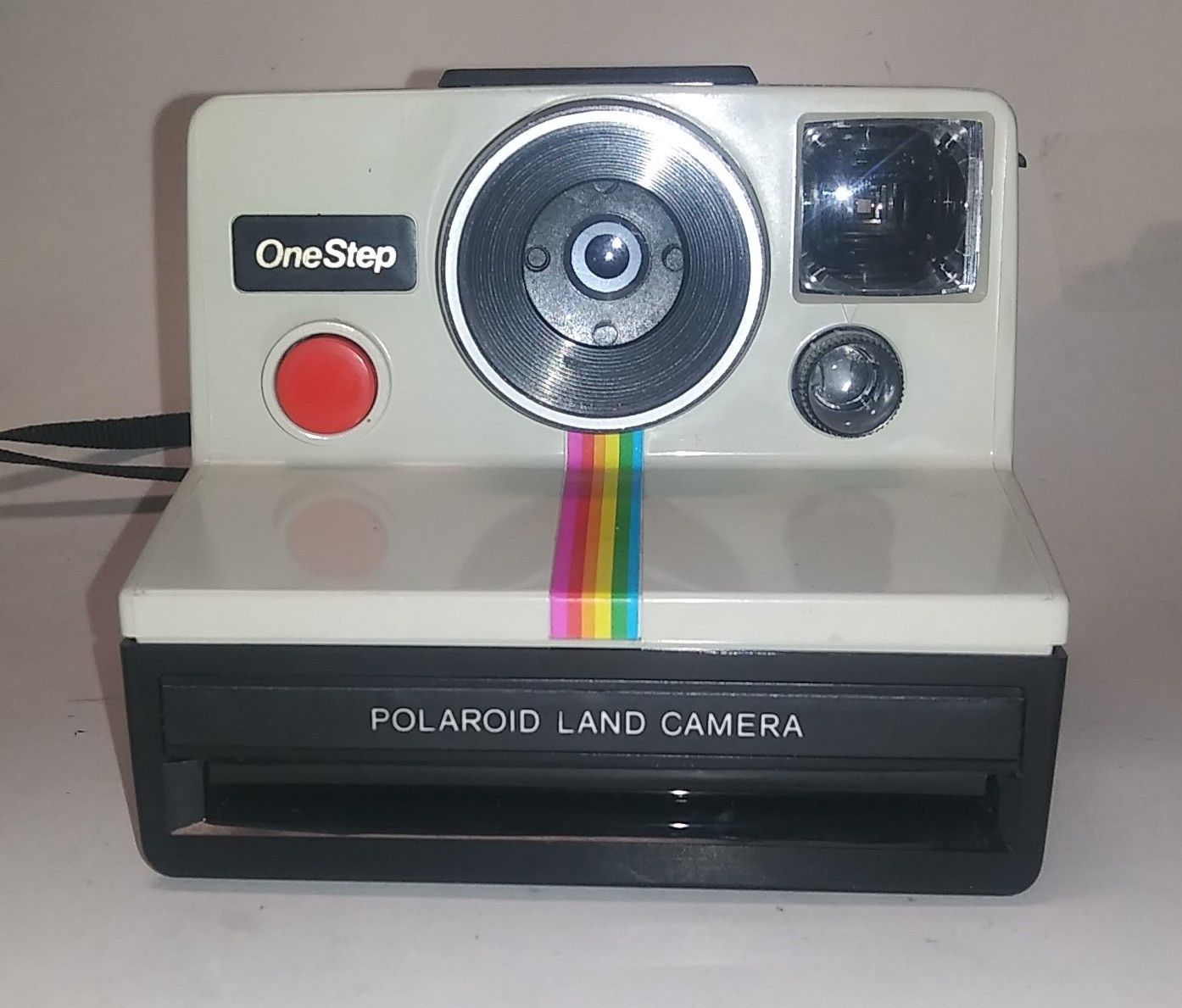 Vintage Polaroid SX-70 One Step OneStep Land Camera With Rainbow Stripe w/strap.