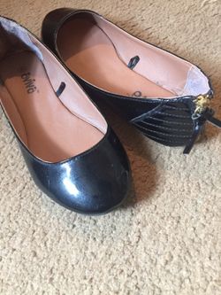 Flats size 8