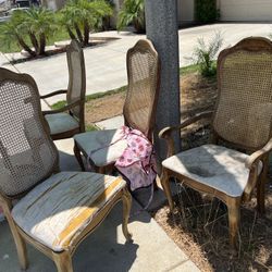 5 Chairs