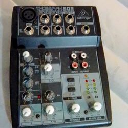 Xenyx 502 Behringer Premium 5 Input 2 Bus Mixer 