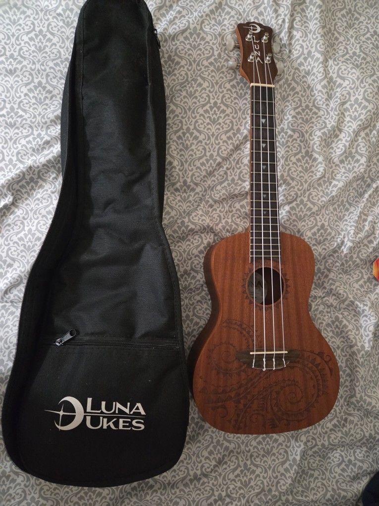 Luna Henna Dragon Mahogany Acoustic
