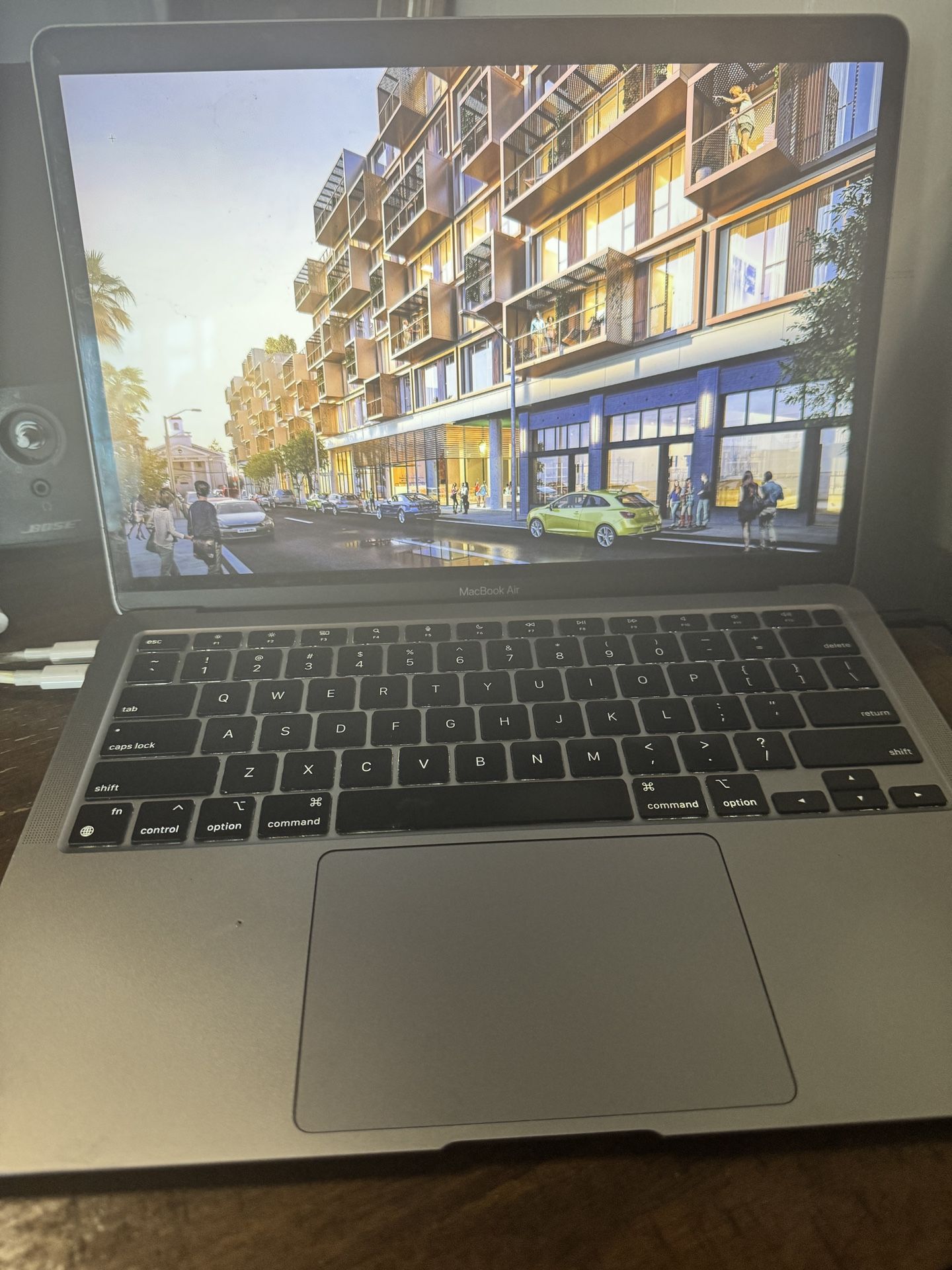 💻 MacBook Air 13.3” M1 (2020) – Excellent Condition! 💻