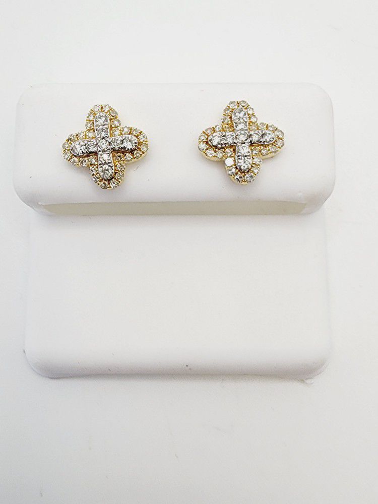 14k Gold Diamond Screwback Earrings