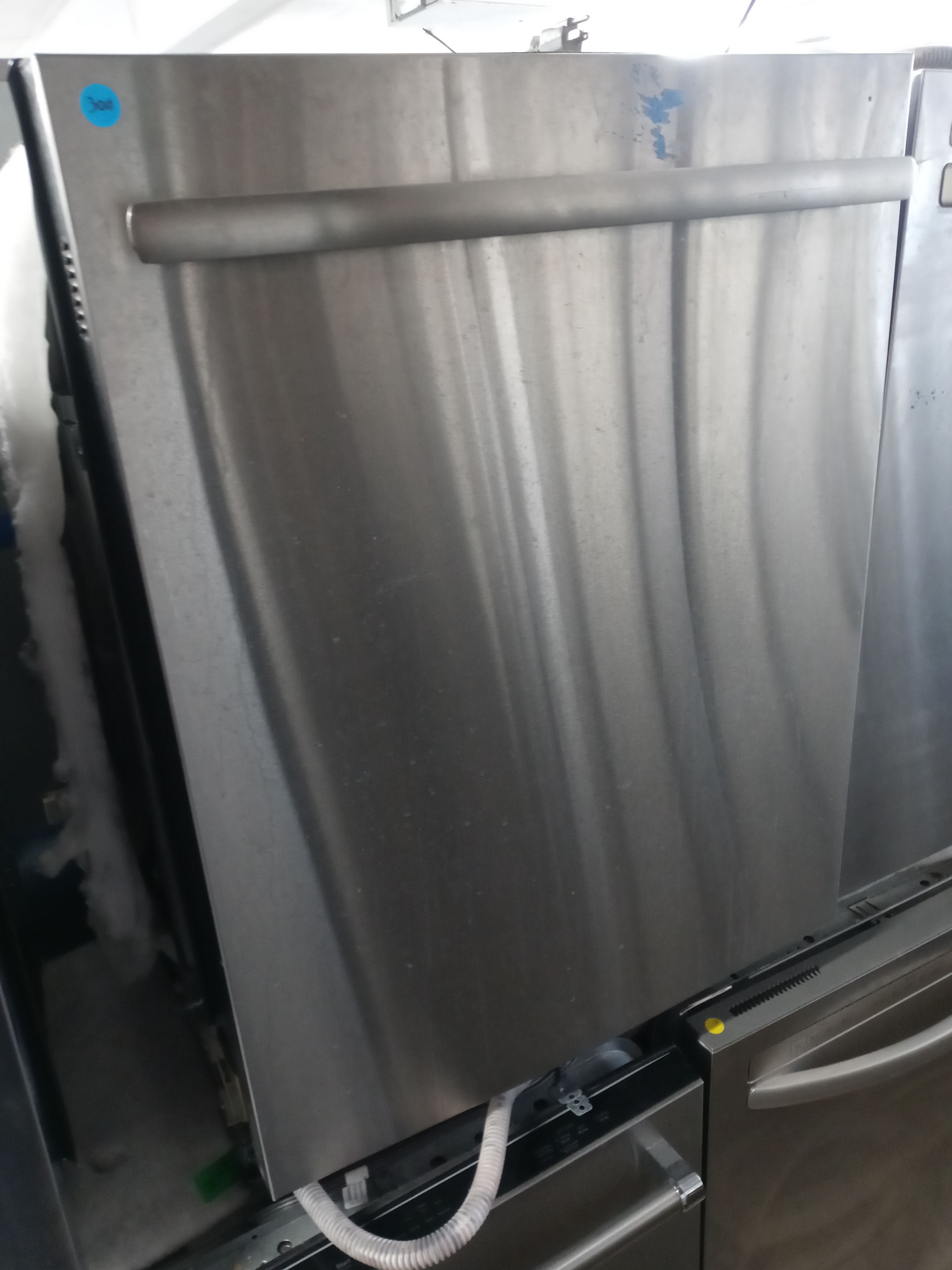 Jenn-Air stainless steel dishwasher with stainless tub - Free delivery