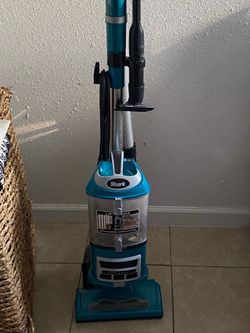 Shark vacuum