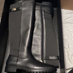 COACH boots BRAND NEW