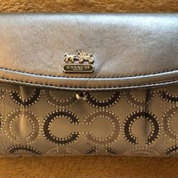 Coach Silver Pale Wallet 