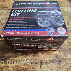 Motofab F150 (04-20) Front Leveling Kit (1.5")