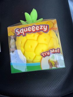 Pineapple squishy