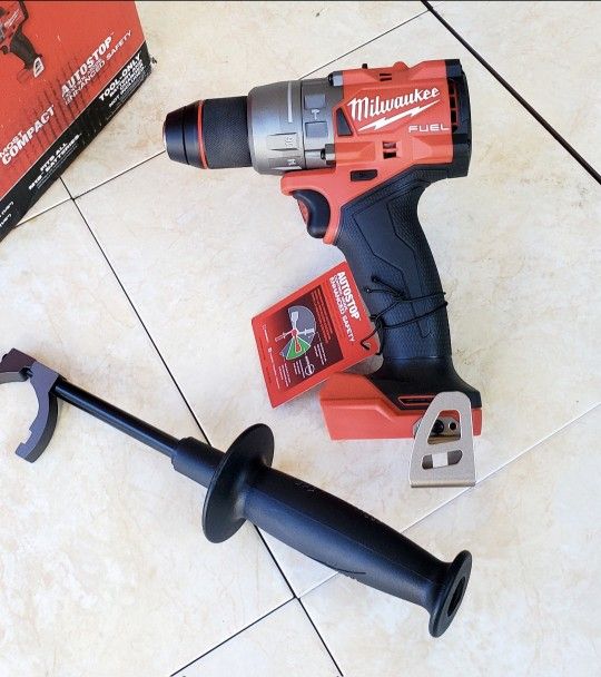 Milwaukee FUEL 18V Hammer Drill (Tool-Only)