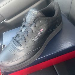 Reebok Classic $65 Size 12