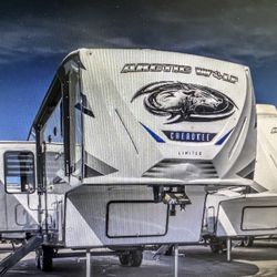 2022 ARTIC WOLF 291Rl 5/wheel 