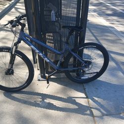 Fuji M -17,  21spd Adventure