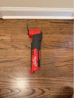 M12 FUEL 12V Lithium-Ion Cordless Oscillating Multi-Tool (Tool-Only)