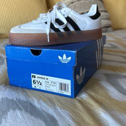 Adidas Sambae Women 6.5
