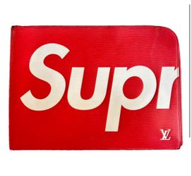Louis Vuitton x Supreme