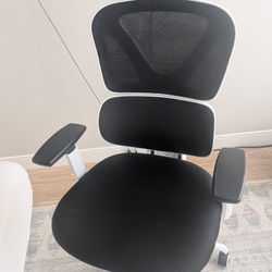 Ergonomic Office Chair - Black & White - Great Condition!