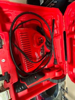 Milwaukee 12 vi