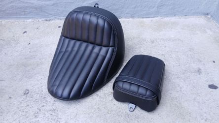 STREET BOB SEATS