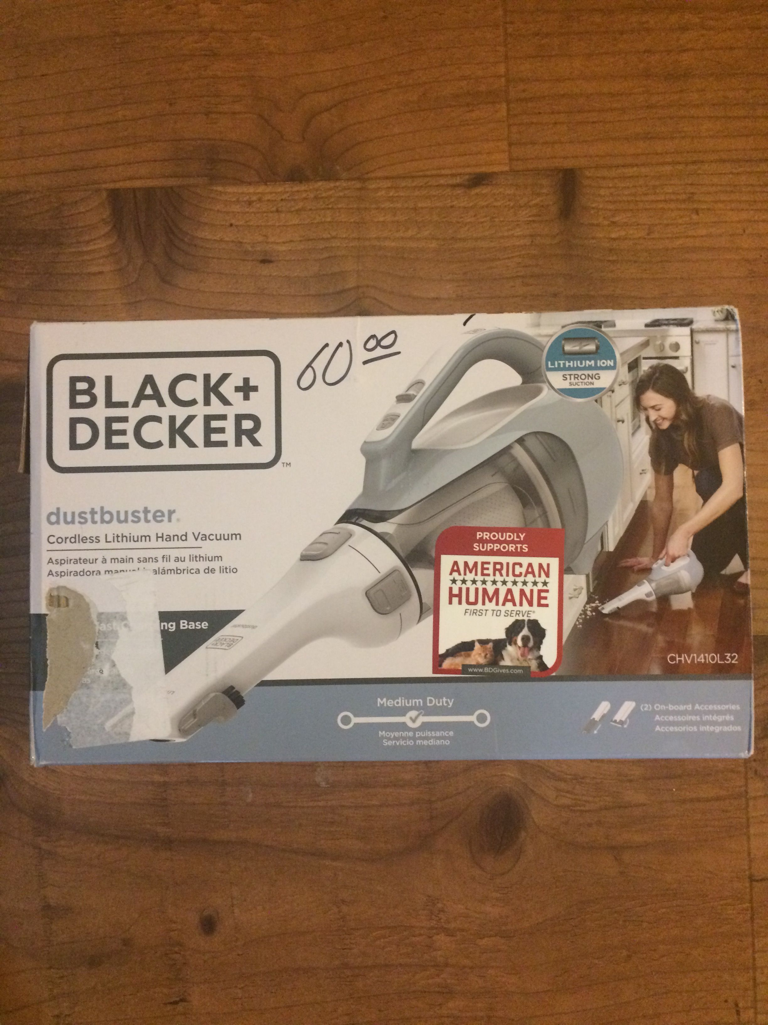 Black & Decker Dustbuster 16V Lithium Hand Vacuum, CHV1410L32
