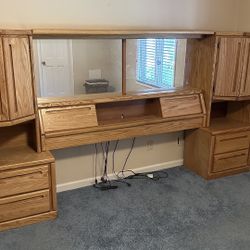 Queen Bedroom Set