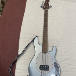 Sterling StingRay Ray34 Bass Guitar