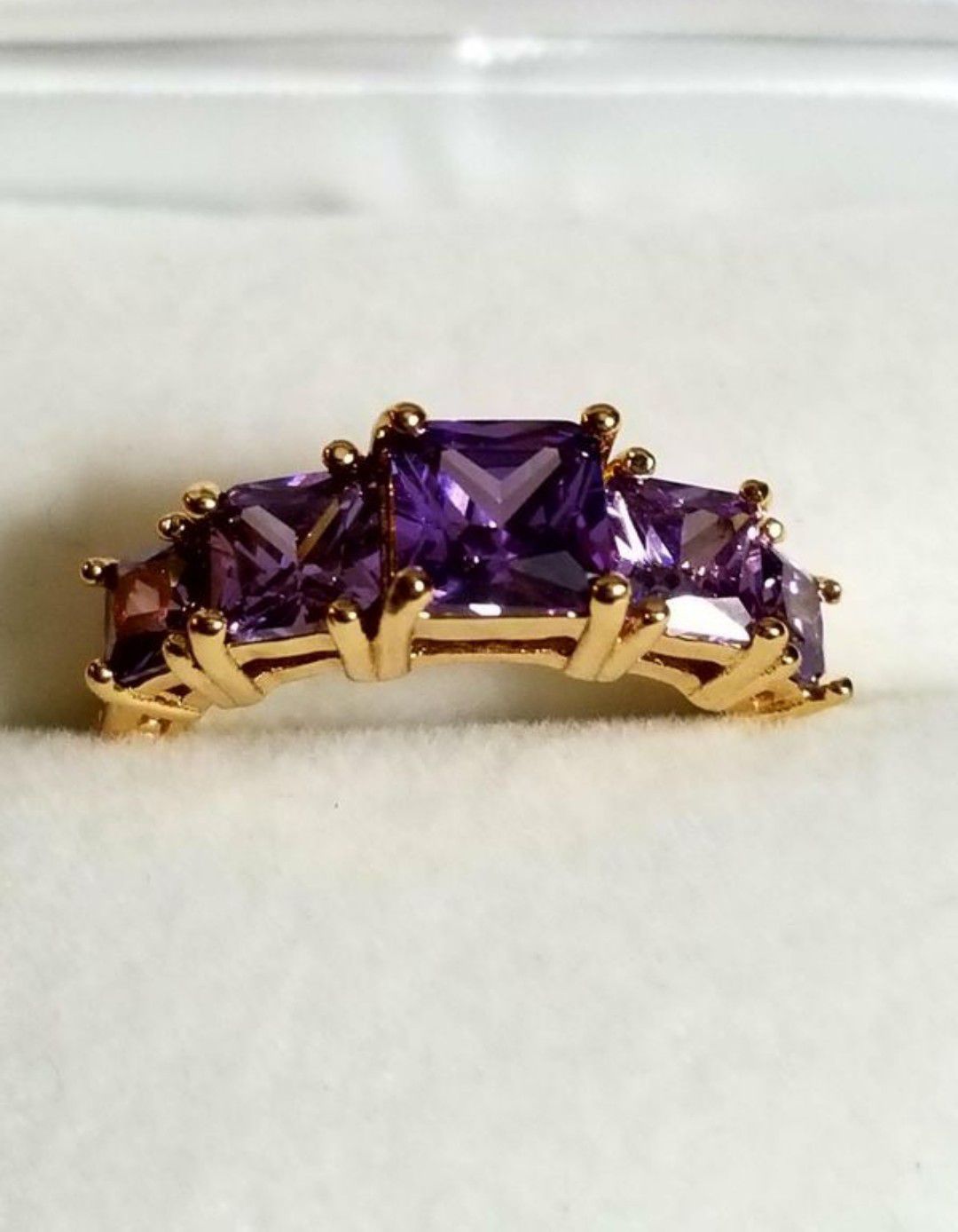 Lovely purple Amethyst Ring Size 7