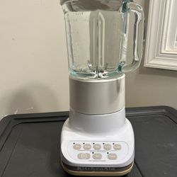 Mint Vintage Kitchenaide KSB5AC Classic White Blender 40 Oz Capacity Glass Jug