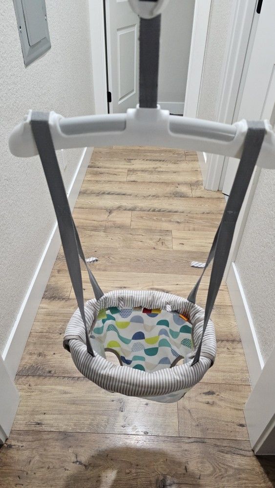 Like New Indoor Baby Swing