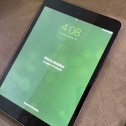 IPad mini 3 LOCKED 